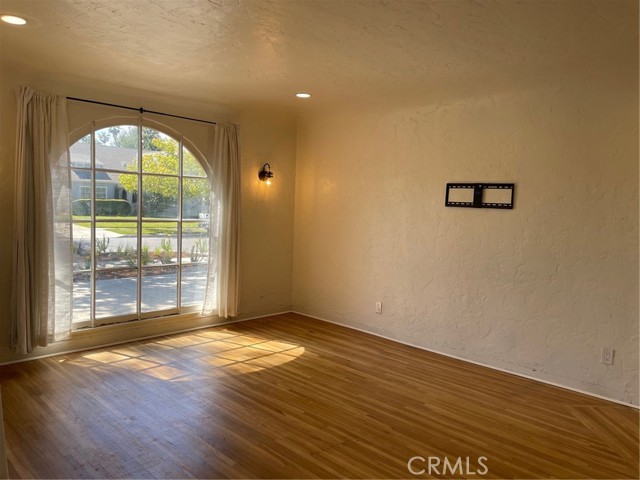 Detail Gallery Image 4 of 22 For 4333 Beatty, Riverside,  CA 92506 - 1 Beds | 1 Baths