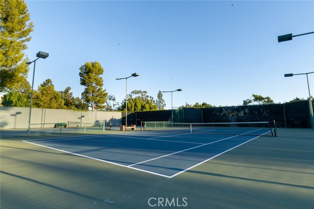 Detail Gallery Image 30 of 30 For 9551 via Ricardo, Burbank,  CA 91504 - 3 Beds | 2/1 Baths