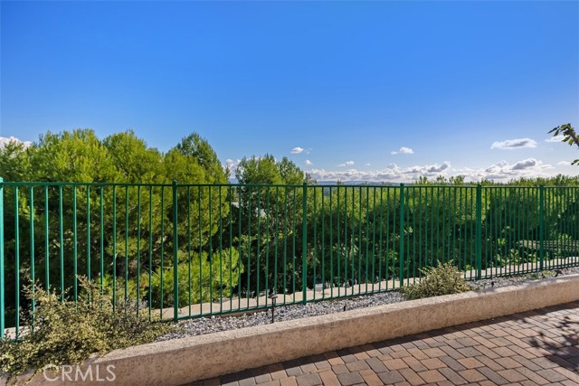 Detail Gallery Image 28 of 56 For 22 Rue Du Chateau, Aliso Viejo,  CA 92656 - 3 Beds | 2/1 Baths