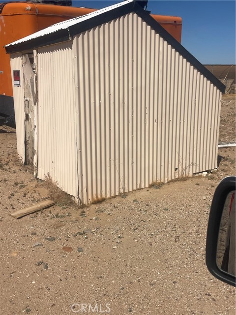 Detail Gallery Image 7 of 15 For 11252 Cactus Rd, Adelanto,  CA 92301 - 2 Beds | 1 Baths