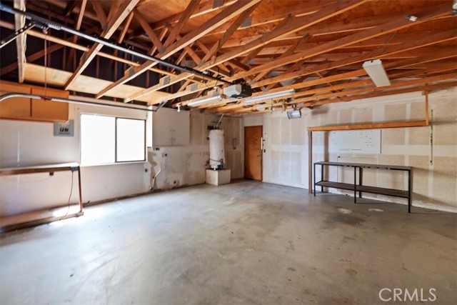 12690 Augusta Way, Victorville CA: https://media.crmls.org/medias/4b02d78a-9cc6-46ba-9c5a-aa29c379bca9.jpg