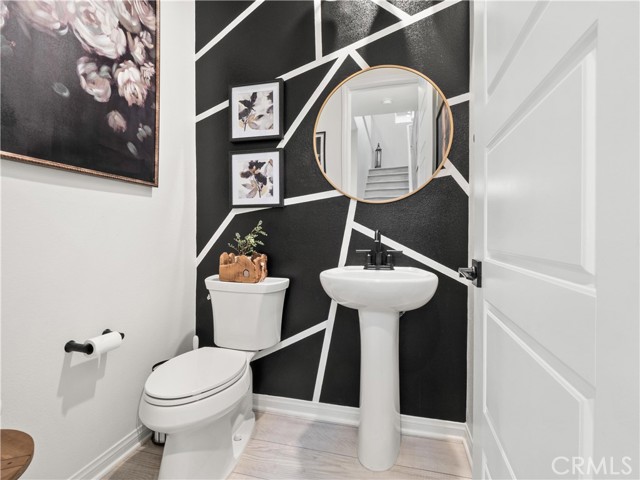 Detail Gallery Image 9 of 34 For 27478 Boulderview, Valencia,  CA 91381 - 3 Beds | 3 Baths