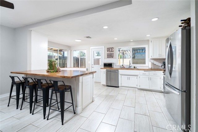 Image 10 of 45 For 40448 Marsha Court