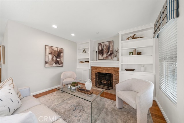 Detail Gallery Image 8 of 50 For 1518 Ocean Ave, Seal Beach,  CA 90740 - 3 Beds | 2 Baths