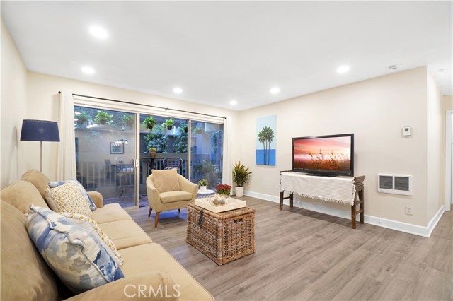 802 Camino Real Unit, Redondo Beach, California 90277, 1 Bedroom Bedrooms, ,1 BathroomBathrooms,Residential,For Sale,Camino Real Unit,SB24214872