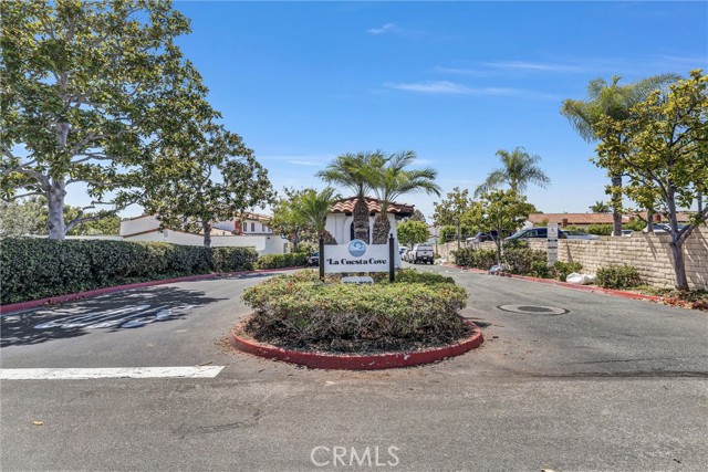 326 Plaza Estival, San Clemente CA: https://media.crmls.org/medias/4b06d41f-69d3-4941-bef8-6fa20eab798c.jpg