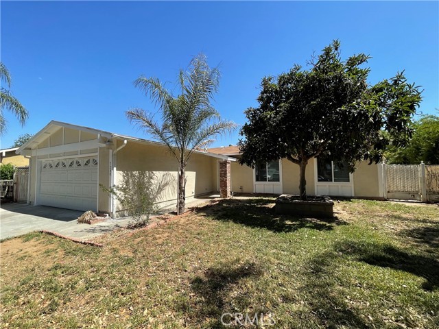 7240 Fiesta Ave, Riverside, CA 92504