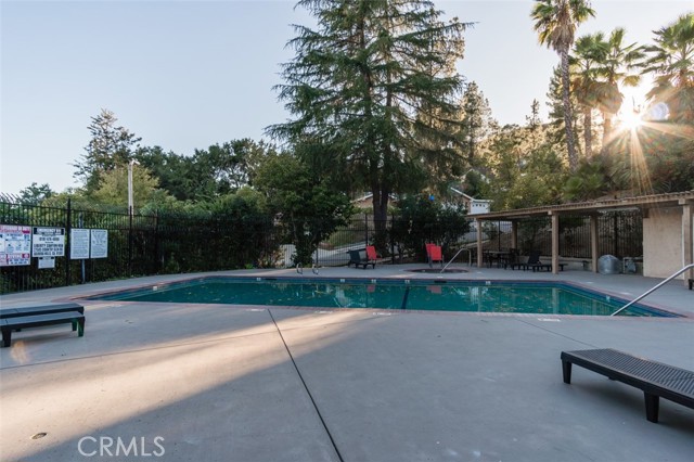 4114 Yankee Drive, Agoura Hills CA: https://media.crmls.org/medias/4b089452-f422-49bf-9752-37b3ea35eeb6.jpg