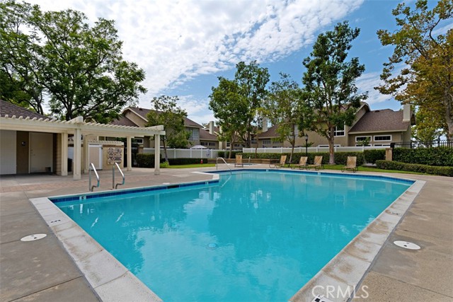 26232 Morning Glen, Lake Forest CA: https://media.crmls.org/medias/4b08fec1-43d0-484a-85ca-4033b2d4dcce.jpg