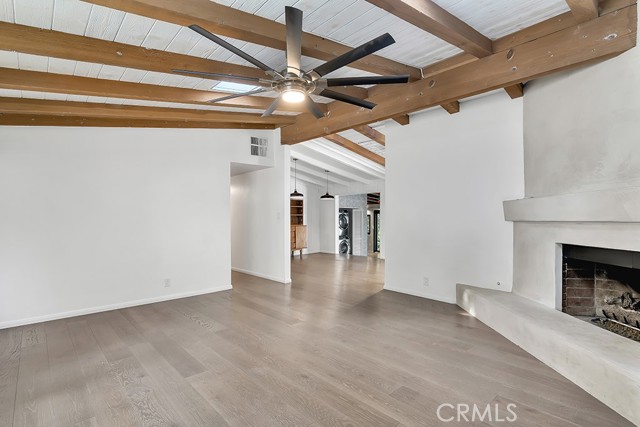 Detail Gallery Image 4 of 22 For 4283 Morro, Woodland Hills,  CA 91364 - 3 Beds | 2 Baths