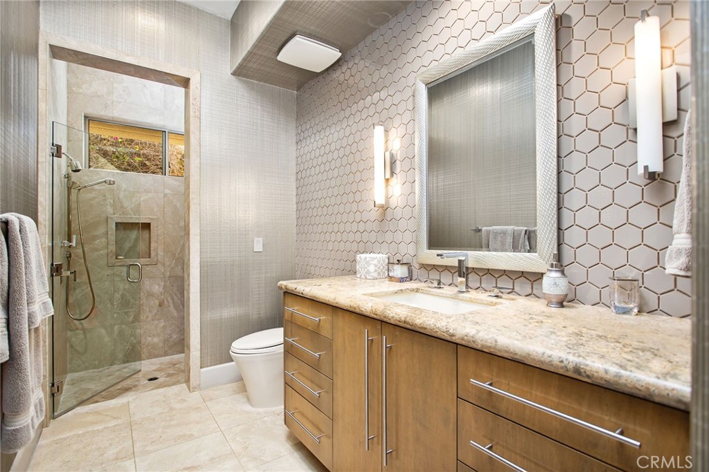 MLS #OC25241516 image #40