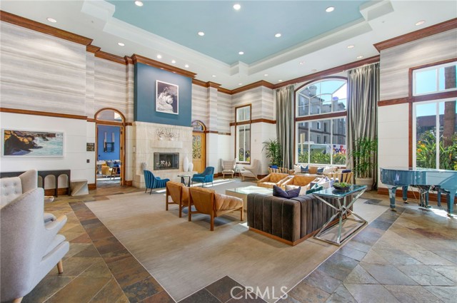 Detail Gallery Image 13 of 27 For 9229 Regents #L406,  La Jolla,  CA 92037 - 2 Beds | 2 Baths