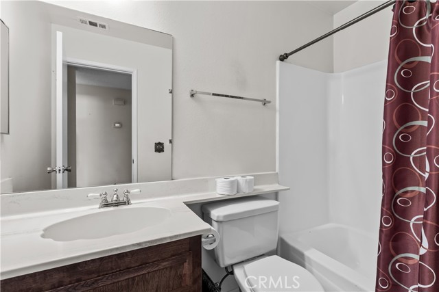 2324 El Rancho Circle, Hemet CA: https://media.crmls.org/medias/4b0b84cc-8044-4f30-827d-067926b3d5ee.jpg