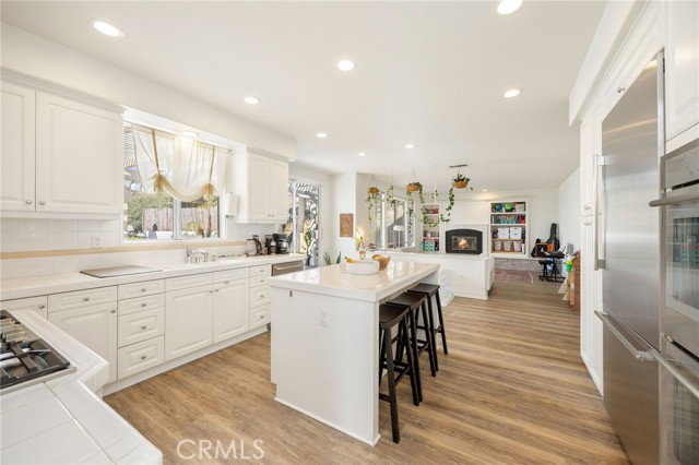 Detail Gallery Image 11 of 38 For 7211 Rockridge Ter, West Hills,  CA 91307 - 5 Beds | 4/1 Baths