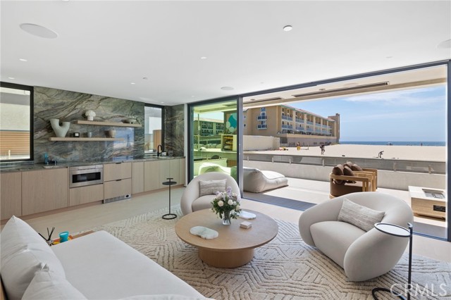 Detail Gallery Image 40 of 75 For 12 the Strand, Hermosa Beach,  CA 90254 - 4 Beds | 5 Baths