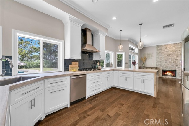 Detail Gallery Image 11 of 58 For 2698 Peacock Pl, La Verne,  CA 91750 - 4 Beds | 3 Baths