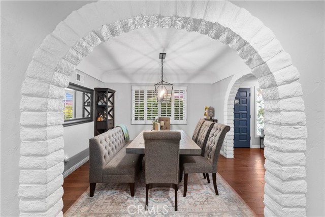 2485 San Mateo Drive, Upland CA: https://media.crmls.org/medias/4b0d56c4-a12d-4e36-9004-133a23b3634c.jpg