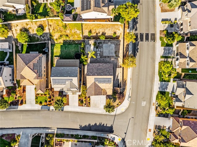 28002 Kenny Lane, Saugus CA: https://media.crmls.org/medias/4b0d9e9b-9f94-4322-a429-2a05aee9eaf6.jpg