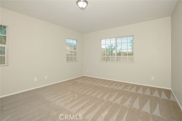 Detail Gallery Image 6 of 16 For 38725 Ambiente Ct, Palmdale,  CA 93552 - 4 Beds | 2/1 Baths