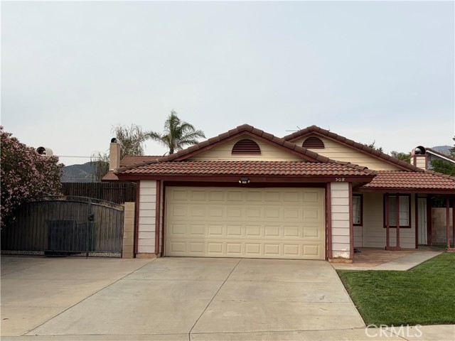 Detail Gallery Image 2 of 11 For 508 Monika Ct, Beaumont,  CA 92223 - 2 Beds | 2 Baths