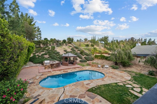 Detail Gallery Image 38 of 47 For 11101 Eton Ave, Chatsworth,  CA 91311 - 4 Beds | 3 Baths