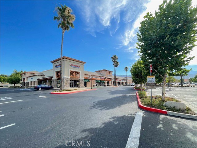 28895 Greenspot Road, Highland, California 92346, ,Commercial Sale,For Sale,28895 Greenspot Road,CRTR23136390