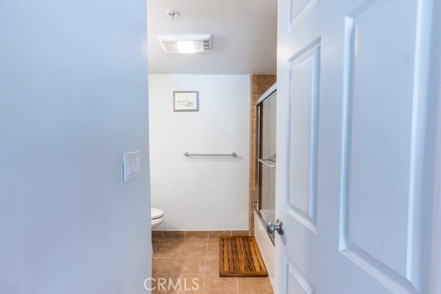 110 W Maple Street, Glendale CA: https://media.crmls.org/medias/4b134998-4105-4735-842b-a2e5698dd150.jpg