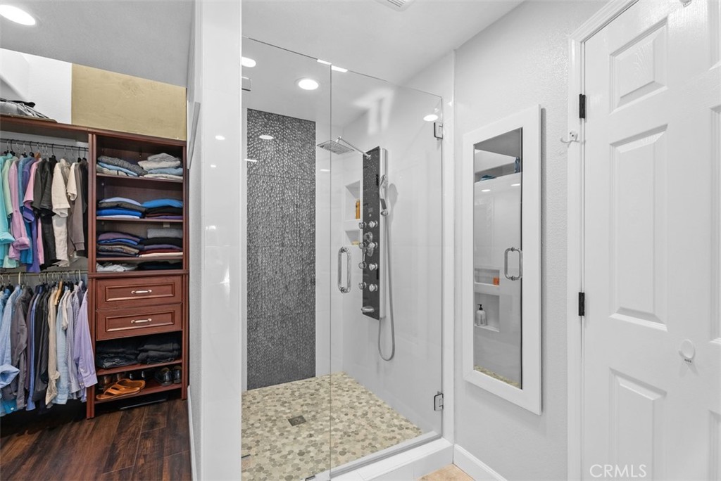 MLS #OC25259216 image #29