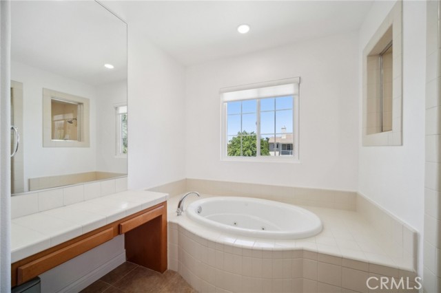25422 Magnolia Lane, Stevenson Ranch CA: https://media.crmls.org/medias/4b159669-ce47-4ced-9561-6fdda41029d3.jpg