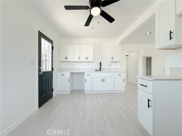 518 N Wilmington Avenue, Compton CA: https://media.crmls.org/medias/4b15a4f3-3e74-4449-887a-a9493f9ca86c.jpg