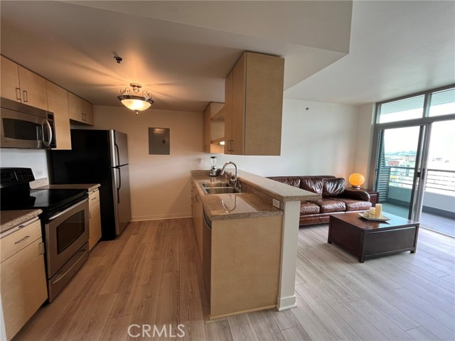 Detail Gallery Image 9 of 24 For 425 W Beech St #1057,  San Diego,  CA 92101 - 2 Beds | 1 Baths