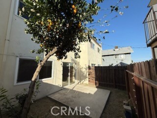 https://media.crmls.org/medias/4b16e729-1893-434e-b361-7fcd81115aa4.jpg?preset=X-Large