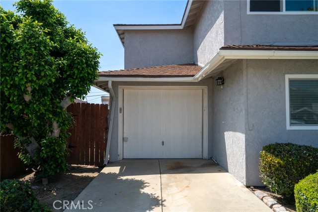 Detail Gallery Image 4 of 17 For 111 S Flower Ave, Brea,  CA 92821 - – Beds | – Baths