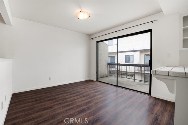 Detail Gallery Image 9 of 32 For 20737 Roscoe Bld #701,  Winnetka,  CA 91306 - 3 Beds | 2/1 Baths