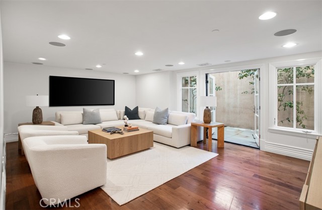 50 Pelican Crest, Newport Coast CA: https://media.crmls.org/medias/4b17d3cb-04df-4077-b431-e47b5a1f4c99.jpg