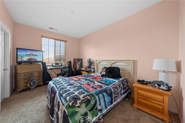 31637 Meadow Lane, Winchester CA: https://media.crmls.org/medias/4b17dc82-4b46-4a34-b245-98c4fae47302.jpg