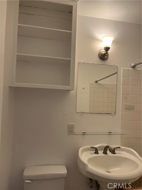 Spacious and immaculate bathroom