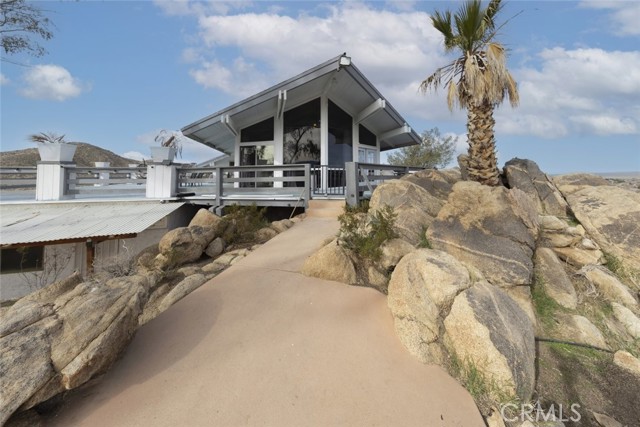 Detail Gallery Image 25 of 63 For 16822 Glenfall Ave, Palmdale,  CA 93591 - 4 Beds | 2 Baths