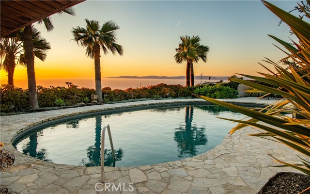 Detail Gallery Image 16 of 26 For 1412 Lower Paseo La Cresta, Palos Verdes Estates,  CA 90274 - 4 Beds | 5/3 Baths