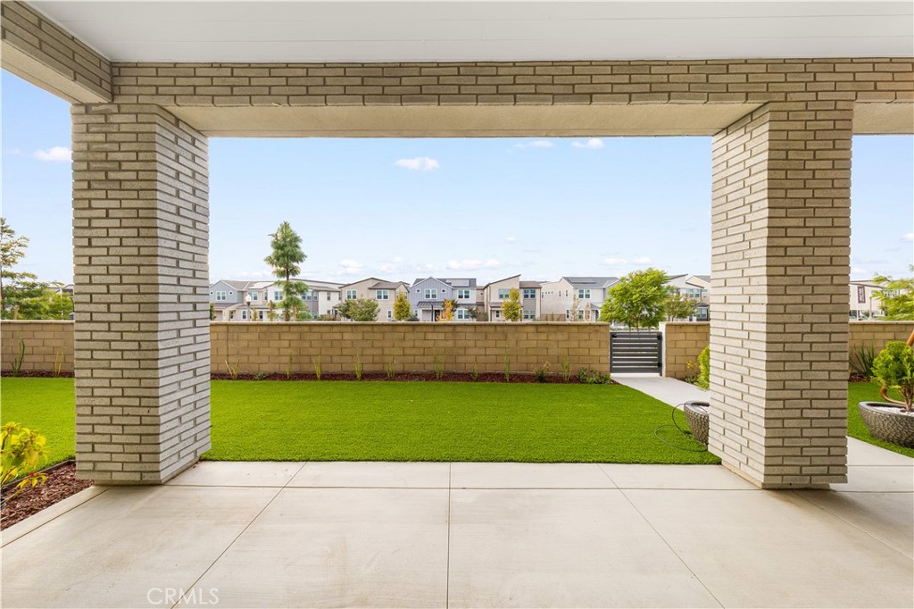 MLS #OC26106995 image #4