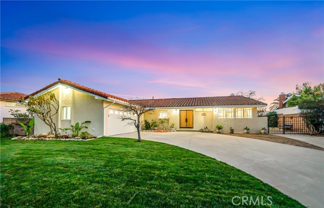 Detail Gallery Image 18 of 19 For 23248 Community, West Hills,  CA 91304 - 4 Beds | 3 Baths