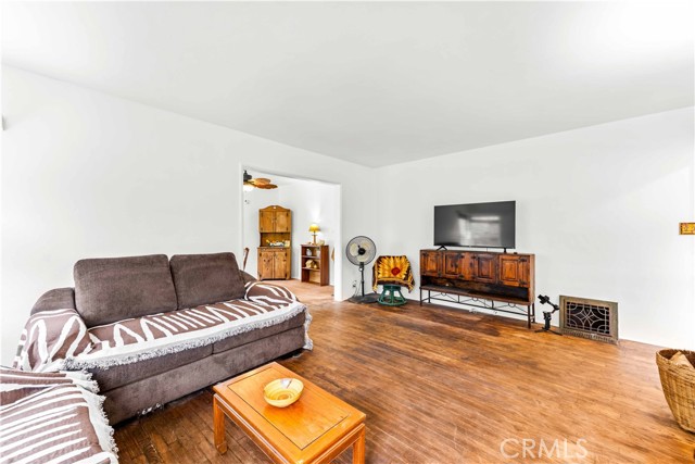 Detail Gallery Image 5 of 23 For 13417 Maulsby Dr, Whittier,  CA 90602 - 2 Beds | 1 Baths