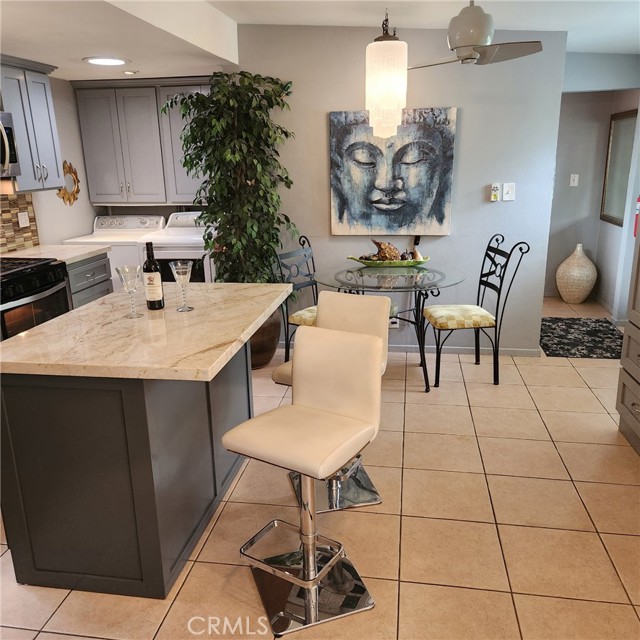 13628 S Mariposa Avenue, Gardena CA: https://media.crmls.org/medias/4b1cbbe8-2aac-42c9-8485-b471cc716ef3.jpg