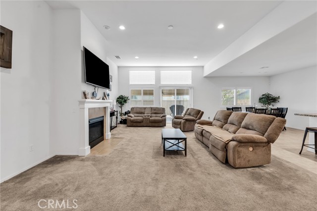 16252 Gibson Street, Victorville CA: https://media.crmls.org/medias/4b1cee91-0d9f-42b8-a041-9cf848127ce2.jpg