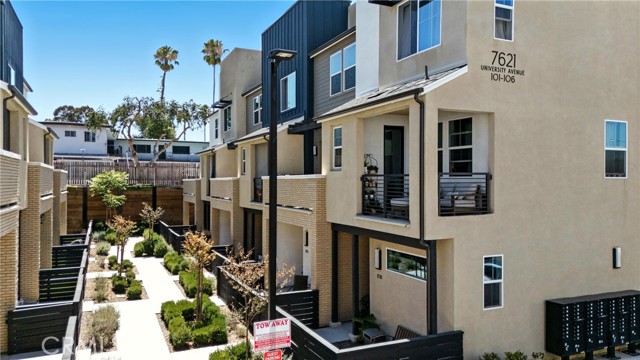 Detail Gallery Image 40 of 40 For 7621 University Ave #103,  La Mesa,  CA 91942 - 3 Beds | 3 Baths