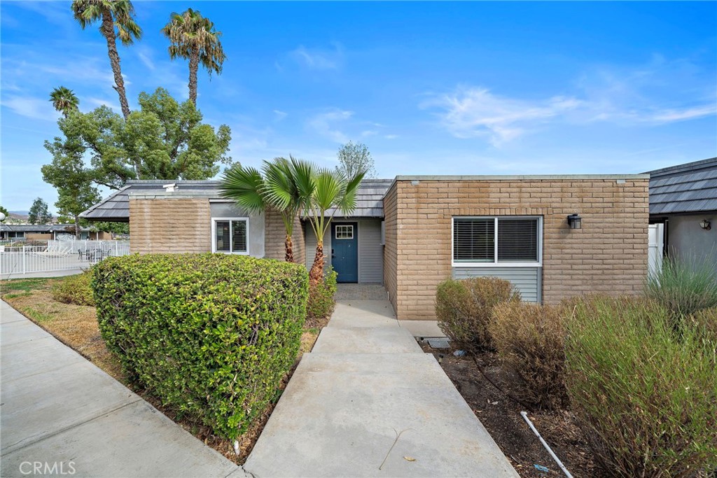 22400 Canyon Club Drive