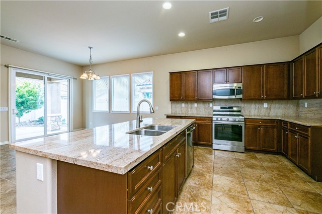 Detail Gallery Image 18 of 32 For 5289 Corte Cidra, Hemet,  CA 92545 - 3 Beds | 2 Baths