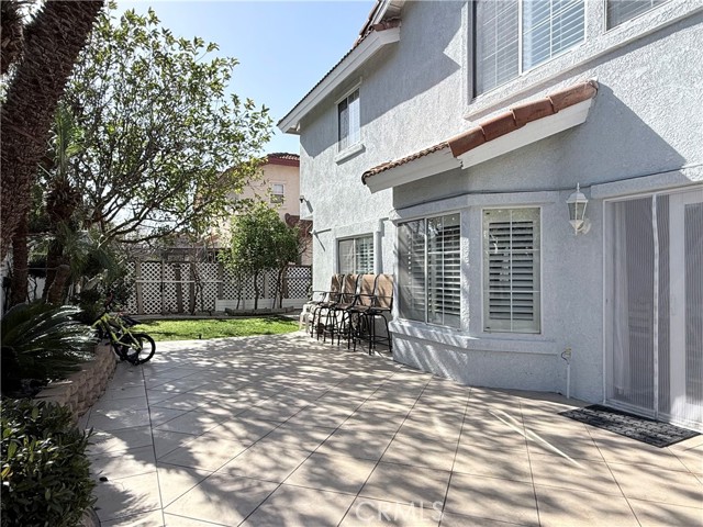 Detail Gallery Image 25 of 26 For 7919 San Pedro St, Fontana,  CA 92336 - 5 Beds | 3 Baths