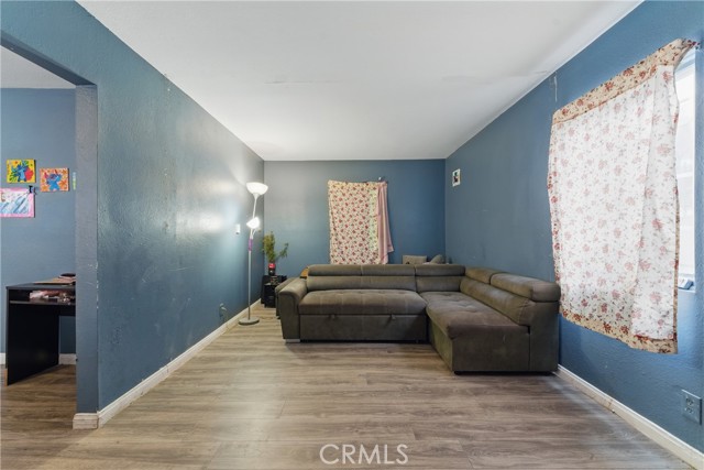 Detail Gallery Image 16 of 39 For 907 E 109th Pl, Los Angeles,  CA 90059 - – Beds | – Baths