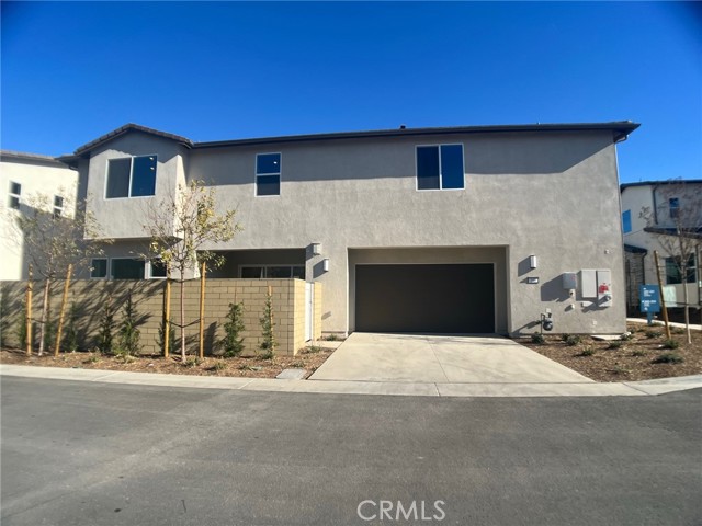 240 Sora, Irvine CA: https://media.crmls.org/medias/4b203573-caa8-46ef-babd-2c1e8daf6b99.jpg